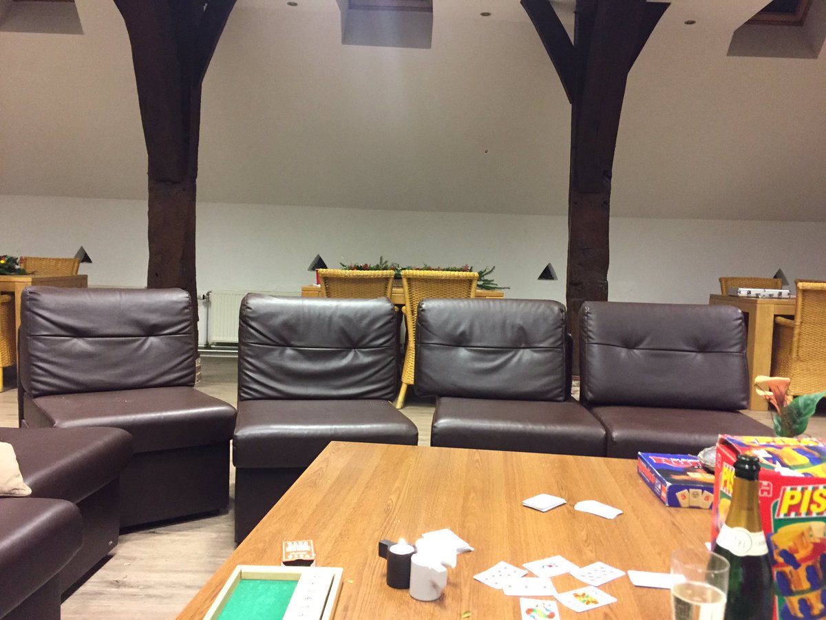 pieterrood's tweet photo. #facesinthings https://t.co/09jTIsef2v