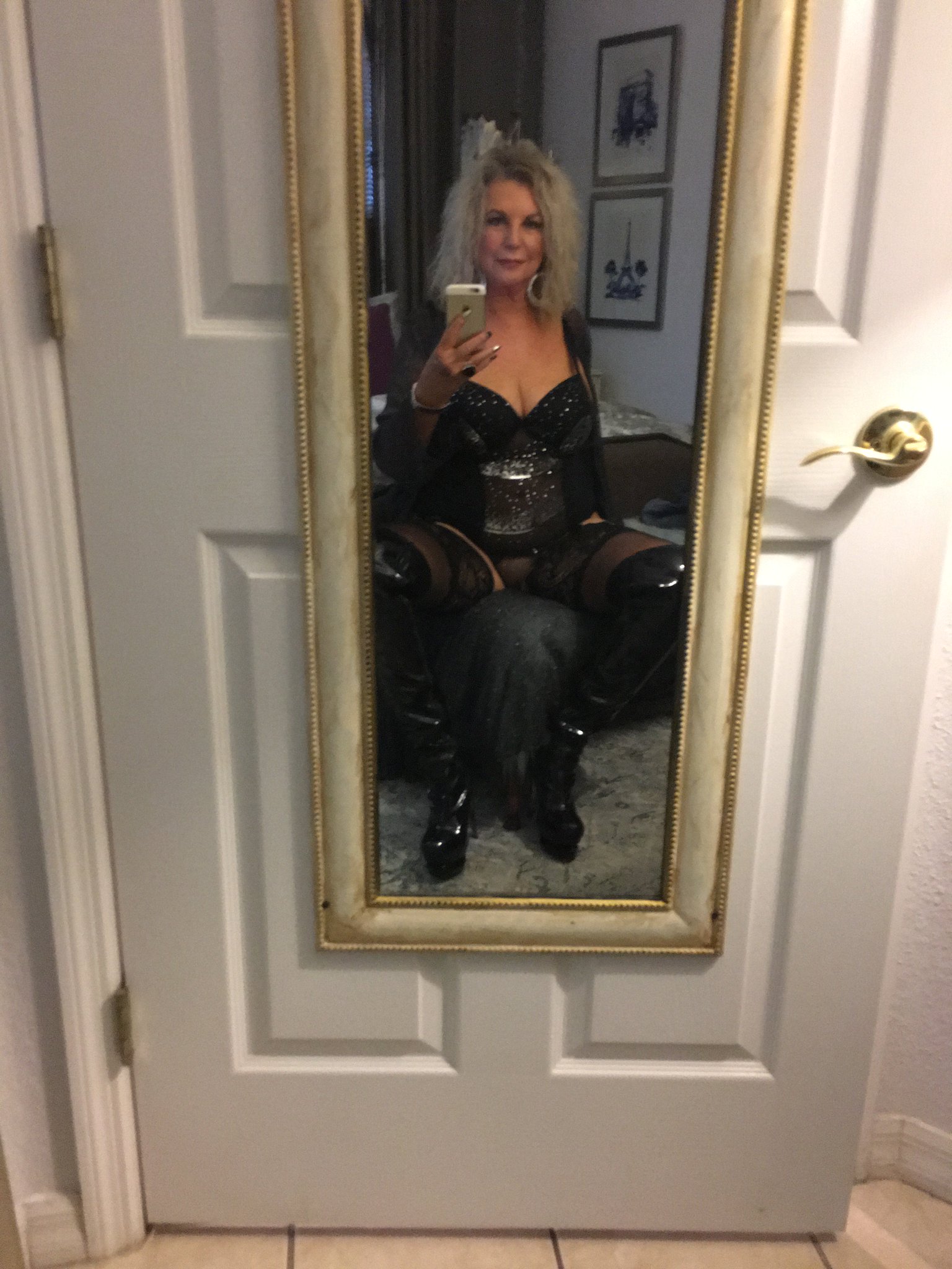 Anneke Van Buren on Twitter: "The rest of me. Fetish ... Anneke Van Buren on Twitter: "The rest of me. Fetish ...