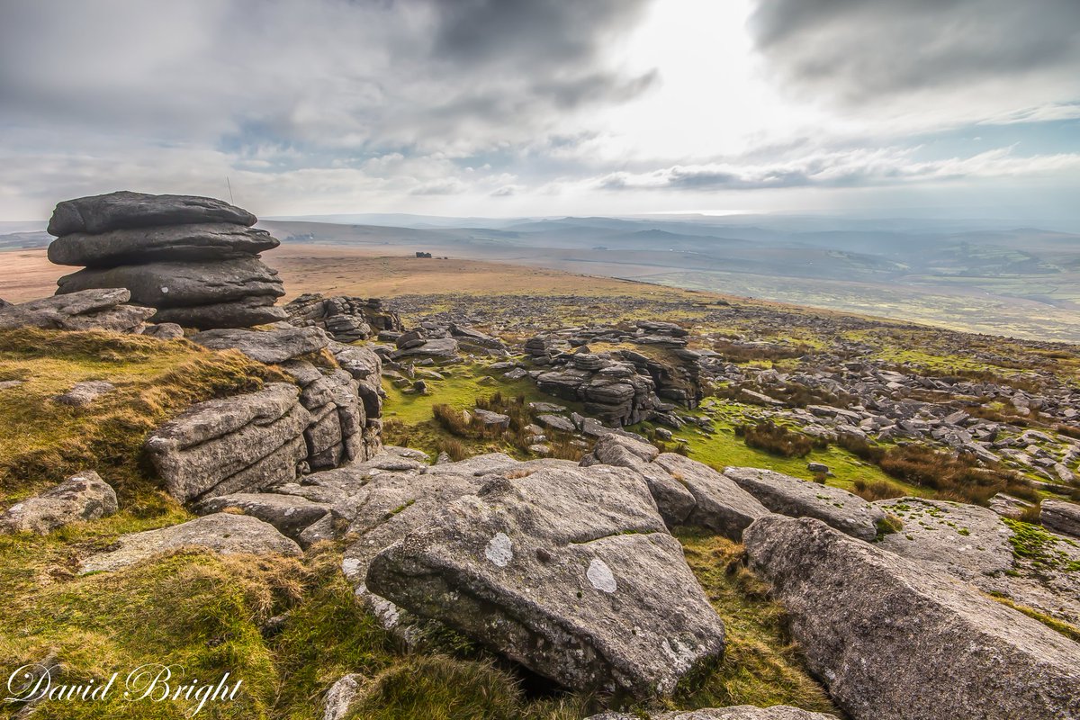 Bulk10Db's tweet photo. Great Mis Tor #devon #Dartmoor #photography @DevonSouthWest @DevonLife @DartmoorNT @RangerDartmoor @DartmoorDevon @dartmoornpa @activedartmoor @dartmoorimages https://t.co/mTQ1J2Nnco