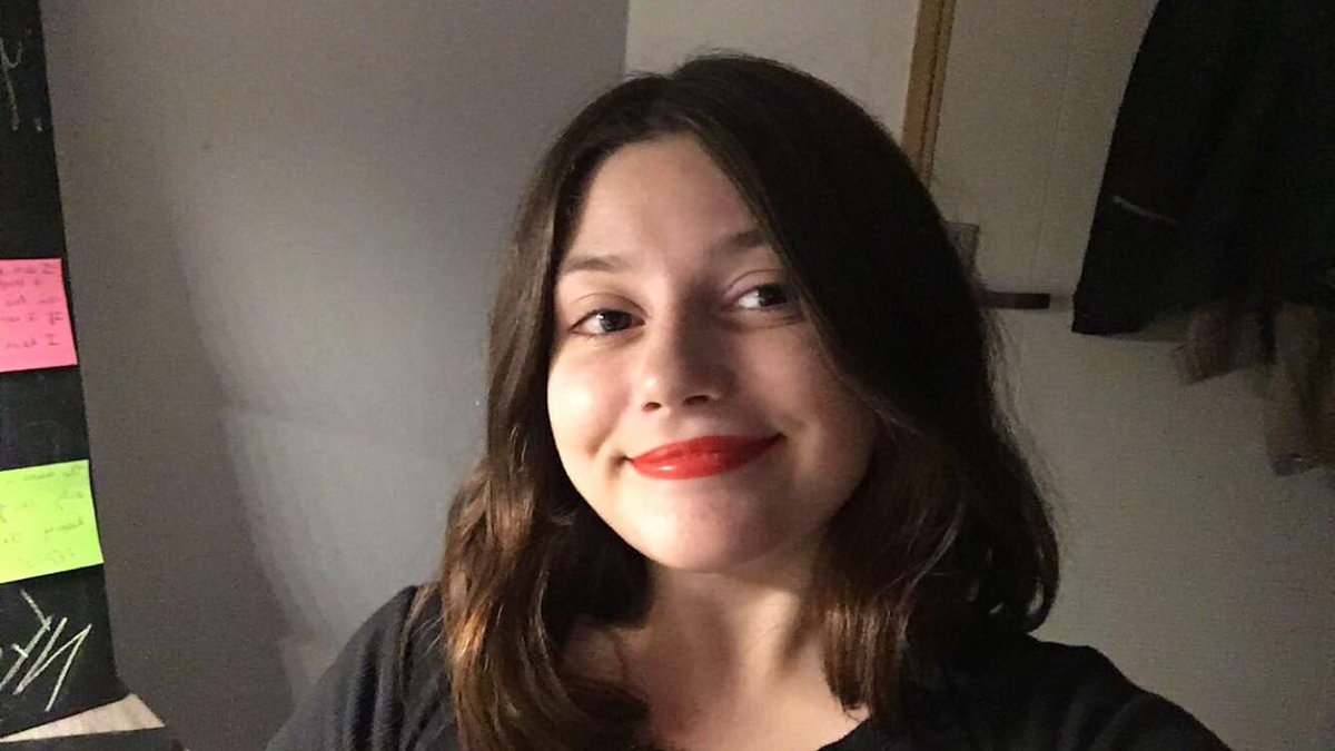 firealnf's tweet photo. pour mon anniv je vais lรขcher ces deux photos mdrr #2014vs2018 https://t.co/lVFgW6PhzI