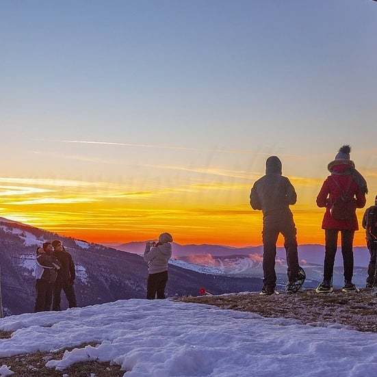 CamoscioSibilla's tweet photo. Buona notte dai Sibillini. Da domani saremo in nuovi Monti........ #camosciosibillini #appennino #sibillinimountains #montisibillini #sibillininationalpark #mountainsview #mountains #lamerosse #mountainscape #snow #lagodipilato #landscapephotography #landascape_lovers #risor… https://t.co/RfbKBVq9GQ