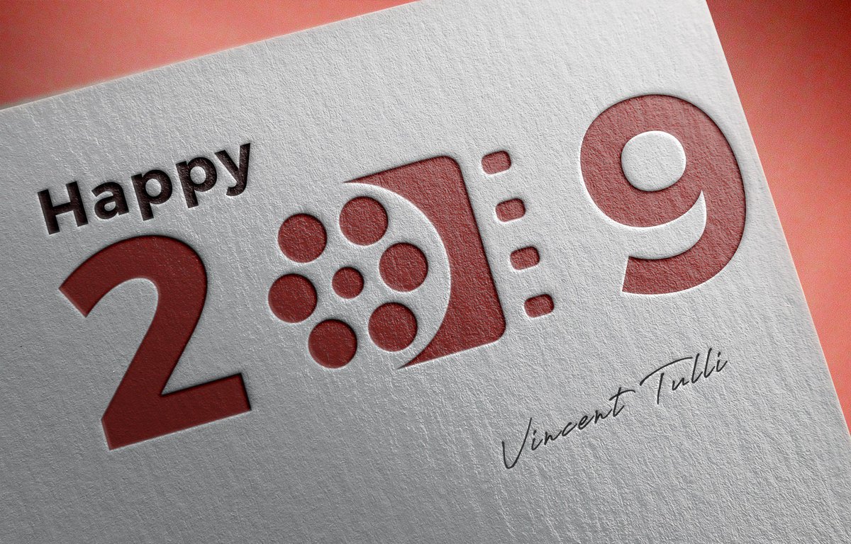 cineastuces's tweet photo. Très belle année 2019 à toutes et à tous ! https://t.co/0hU6jivNHW