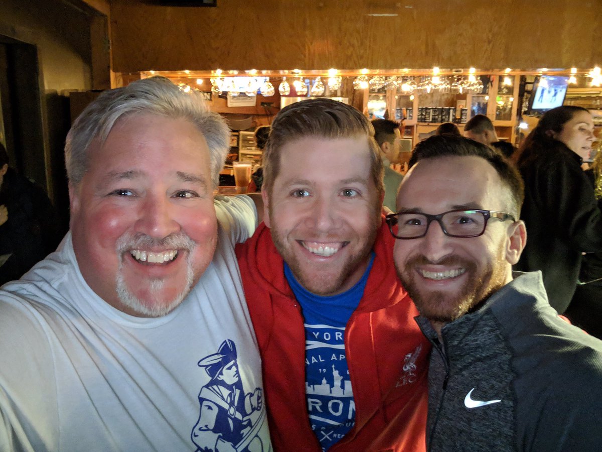 nmcshinsky89's tweet photo. Day one of 2019 = run 1 of 2019! Sooo many more to go and so thankful for these 2 and my @KapowMeggings that are going to be along for the ride all year long! #RunNH #running @MillenniumRun #runmoreworryless https://t.co/cESW208Wjb