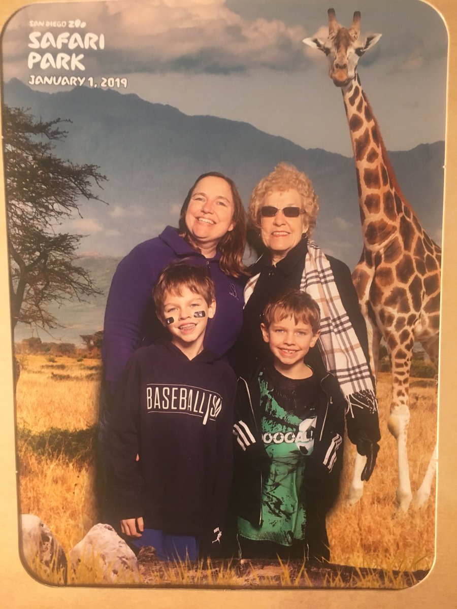 AngWWells's tweet image. Thanks @NUFBFamily &amp;amp; @HolidayBowl for the excuse to #GoSanDiego. This is what happens when Wildcats tour the wild safari: