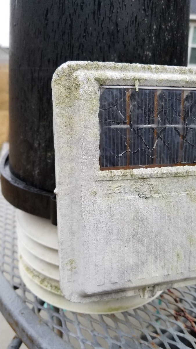 justplainlane's tweet photo. Weather related post. Retired my @davisinst Vantage Pro2 today. Has been in service since 2001. Survived: 2 hurricanes,  hail, a few snow and ice storms, proximity hit by lightning multiple times, moving x3, and still works just fine. #damnwellbuilt #scwx #chswx #goingintostorage https://t.co/CcrhIVvCg6