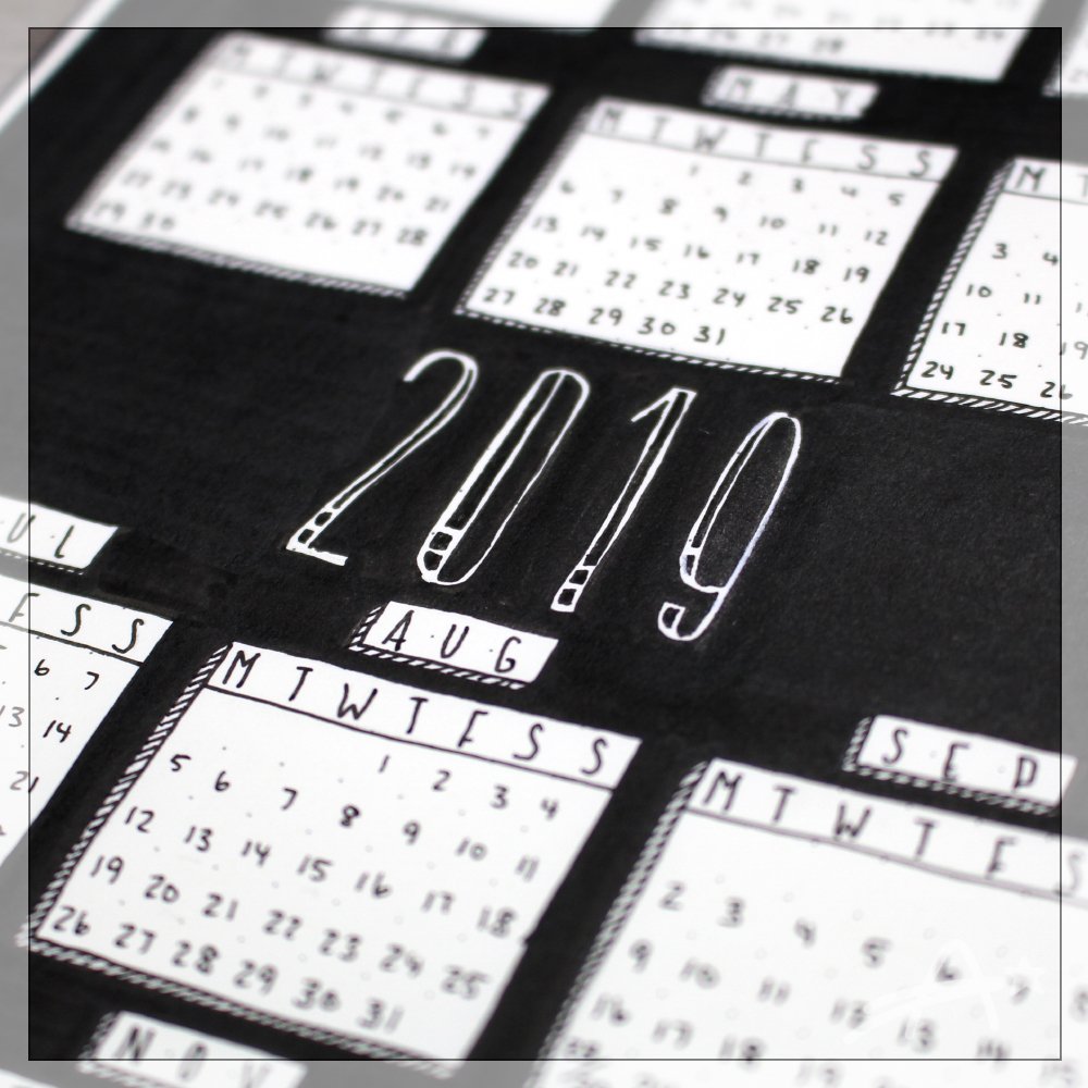 Amazing_Andrea_'s tweet photo. A quick sneak peak at what's coming for the 2019 setup.
I really love how the black and white looks together. 😍
#bujo #bujojunkies #bulletjournallove #leuchtturm1917 #leuchtturm #stayorganized #2019setup #bulletjournalsetup #2019calendar #micron #fabercastell #AmazingAndrea https://t.co/7GjHLD615O