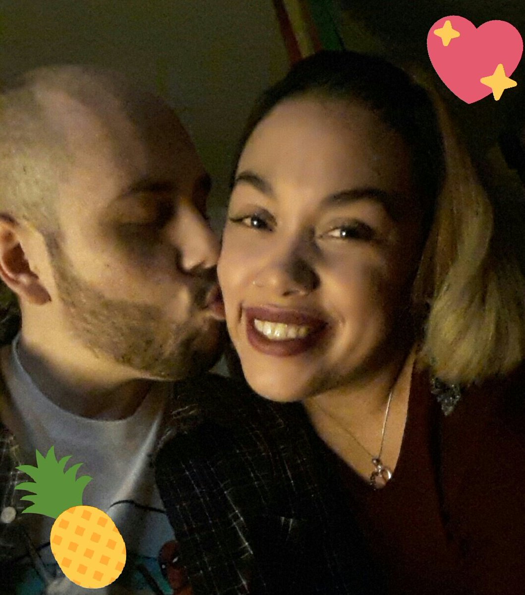 dollycr3's tweet photo. Happy 29th to me! With my love @Propire https://t.co/JGmc0KmKlm