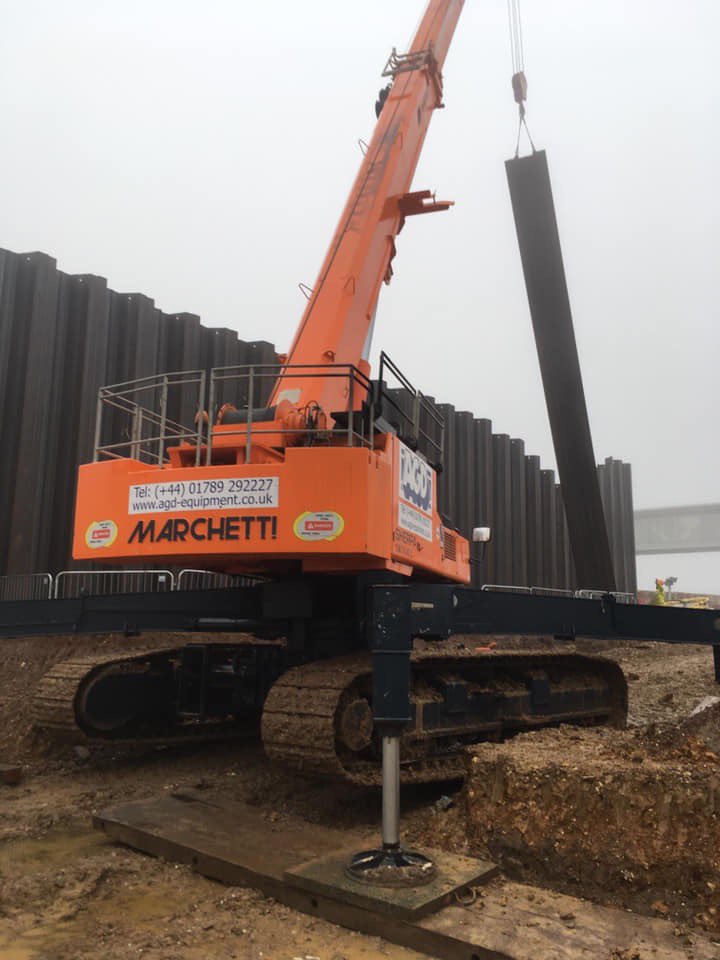 AGDEquipment's tweet photo. #Marchetti Sherpa 70 t #TelescopicCrawlerCrane on hire to #VolkerGroundEngineering at @LDNLutonAirport where a brand new railway and station is being constructed by @VolkerWesselsUK and @kiergroup in JV. We are pleased to be involved in such a prestigious #infrastructure project https://t.co/J6HkEYF4hC