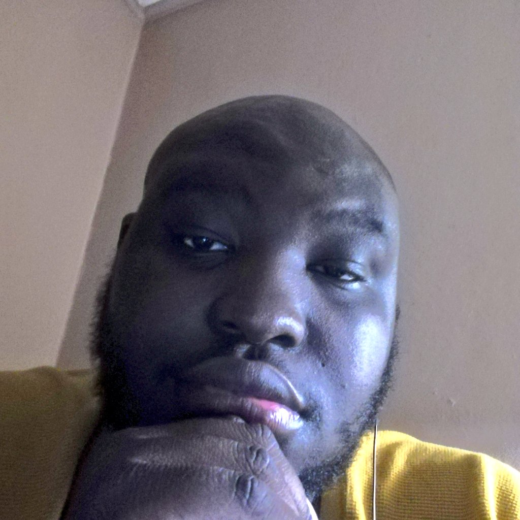 tymez905's tweet photo. #NewProfilePic https://t.co/v7zMZC9rOx