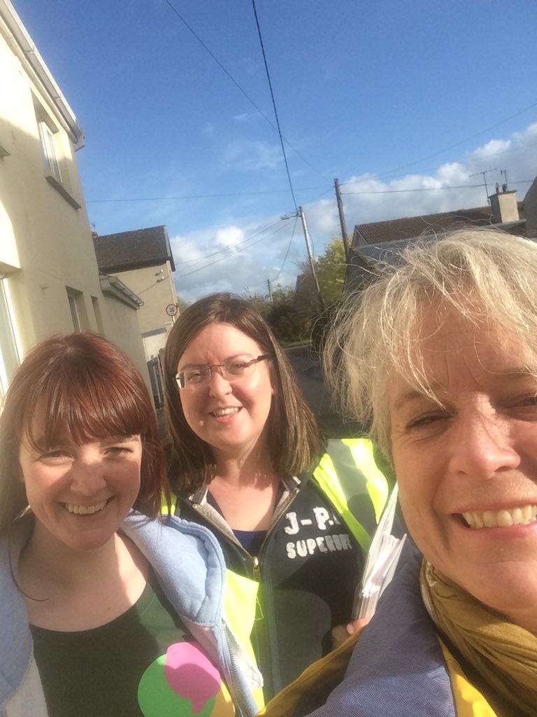 Mid-Tipp too offered a wealth of campaigners & canvassers, so grateful to you all. Thurles proved to be a tough gig and you all did so well to persevere.  #tipprepealers