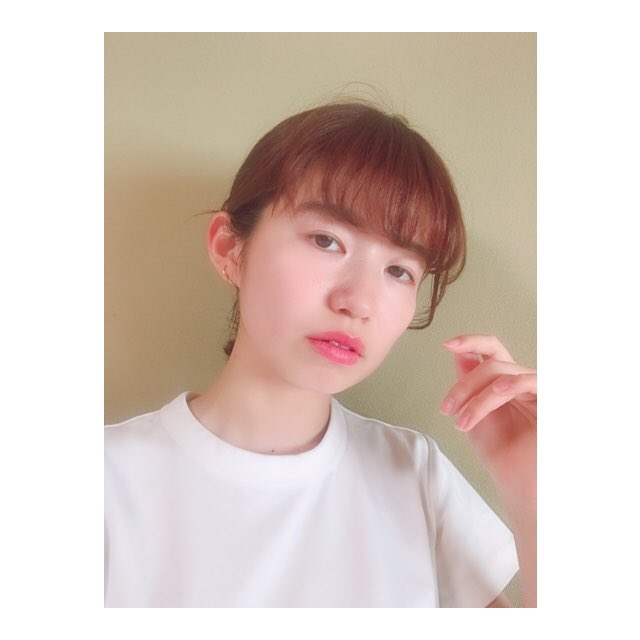 りっちゃん ボンボンtv 19年 初自撮り 休みの日のメイクとか髪型のこと書いたから 気になる人はインスタ見てね T Co Ibojoibte9 T Co Ddvknfuhrh Twitter