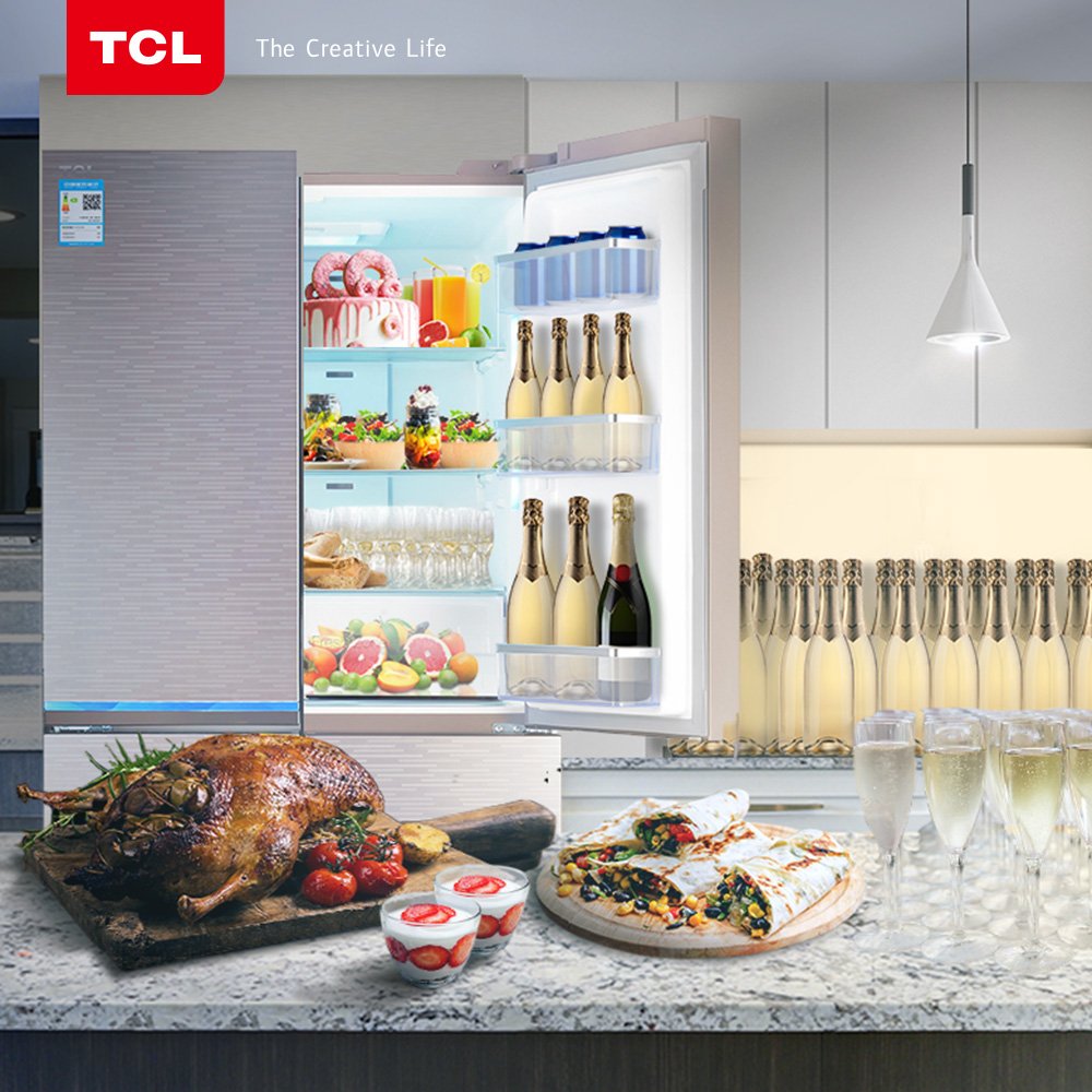 TCL_Brand's tweet image. “99 bottles of cheers in the fridge, 99 bottles of cheers…” #TCLRefrigerator #NewYearsEve