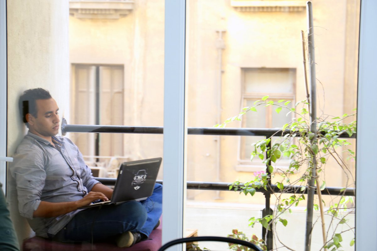 InternsValley's tweet photo. Verbal communication with remote developers is more of a challenge than written. Know how to manage an effective remote team of #developers and overcome the challenges: https://t.co/dPst9uiSEU
#remotework #Internsvalley #digitalnomads #startups #WednesdayMotivation https://t.co/RAZHl0lSGX