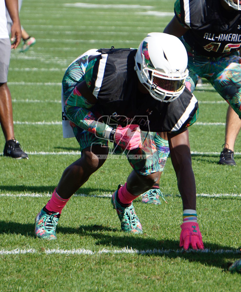 SleeperAth1etes's tweet photo. #Provine HS (MS) & #MississippiState #Bulldogs signee 2019 DE De'Monte Russell (@monte_russell) at #UAALLAMERICA practice https://t.co/5q2NYsYat9