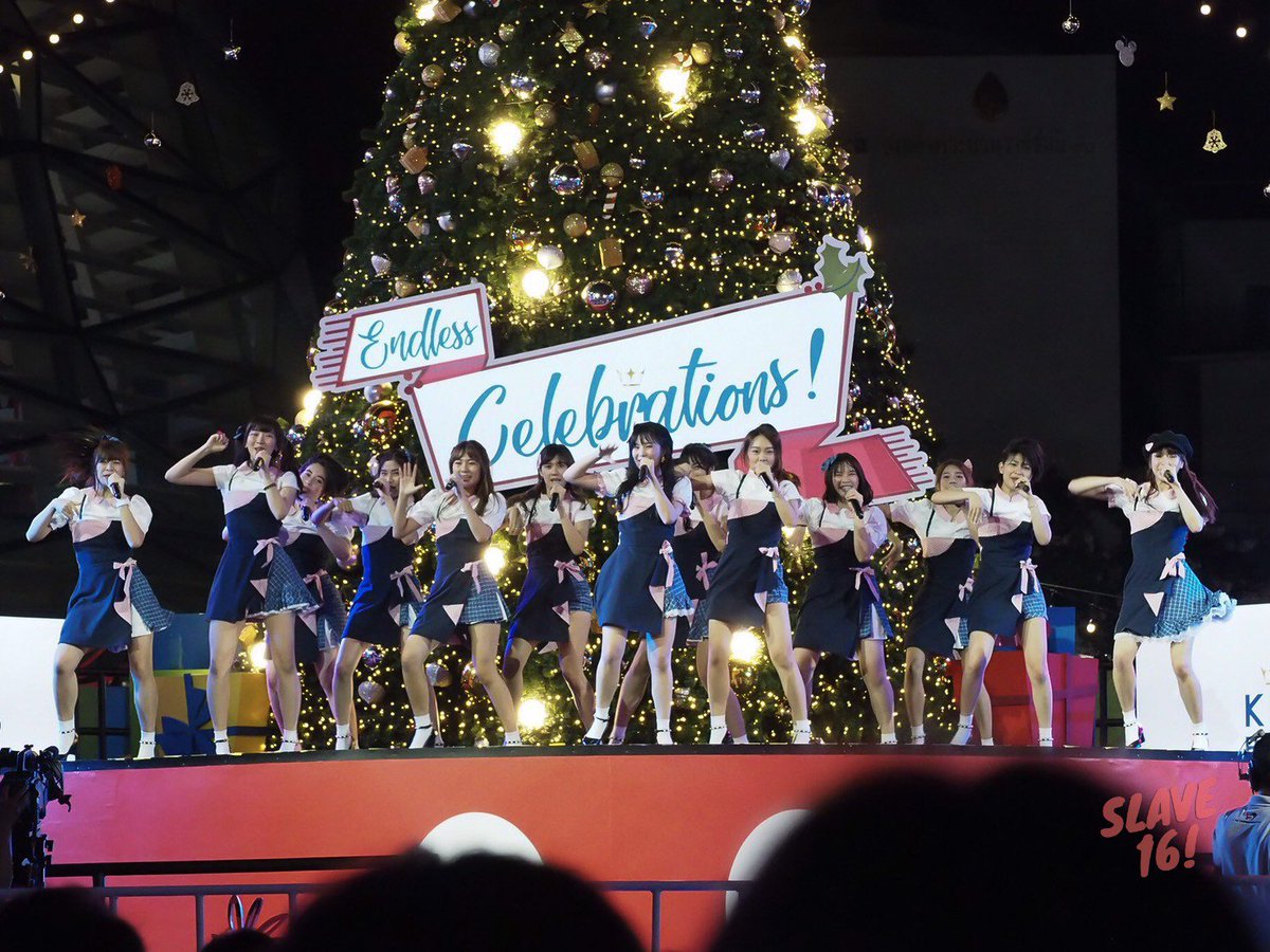 itslavebaby's tweet image. กำลังดูๆรูปถ่ายในช่วงปีใหม่ของเหล่านายหญิง ไว้จะเอามาลงให้ทุกท่านได้ยลกันนะเจ้าคะ แต่ว่าใช้กล้องโบราณ เพราะพวกเรายังอยู่ในสมัยรัชกาลที่ ๔ (ยังไม่เลิกทาส) เลยได้ภาพที่สวยสู้ยุคดิจิตัล 4.0 ไม่ได้ ต้องกราบขออภัย

-------------------------------------
#Sweat16 #SlaveSweat16 #GoSweat