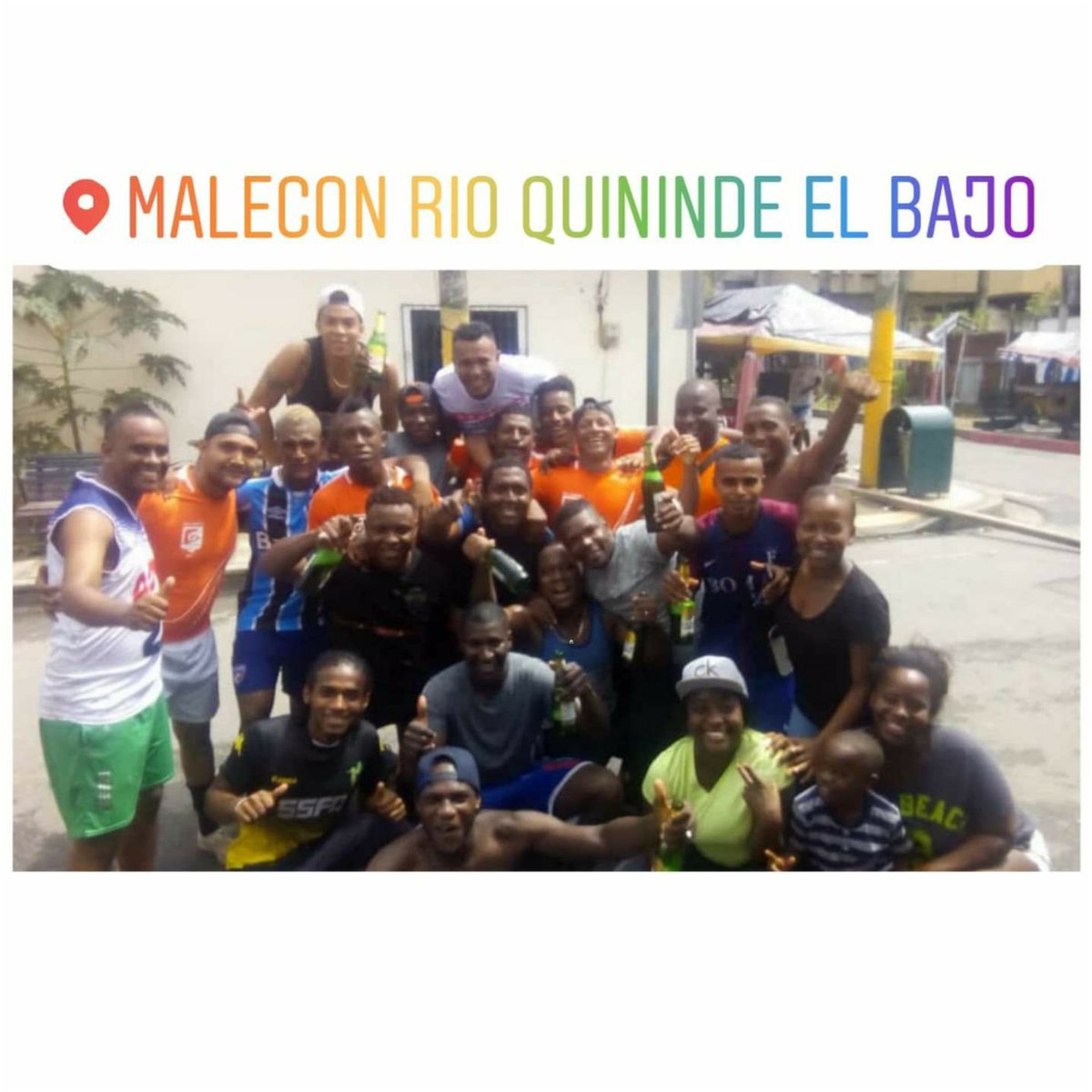 pantrilio88's tweet photo. #NUNCA OLVIDES DEL #BARRIO Q SALISTE Y CON LOS #PANAS Q #VIVISTE TU #INFANCIA SISI LINDA REUNIÓN DEPORTIVA CON VARIOS #AMIGOS DE NUESTRA #ZONA  DESPIDIENDO EL 2018 PARA DARLE LA #BIENVENIDA AL 2019 CON MUCHA FE EN PAPÁ #DIOS 🙏🙌⚽😀😁❤🤙🏿 https://t.co/5Fg29LAAzs