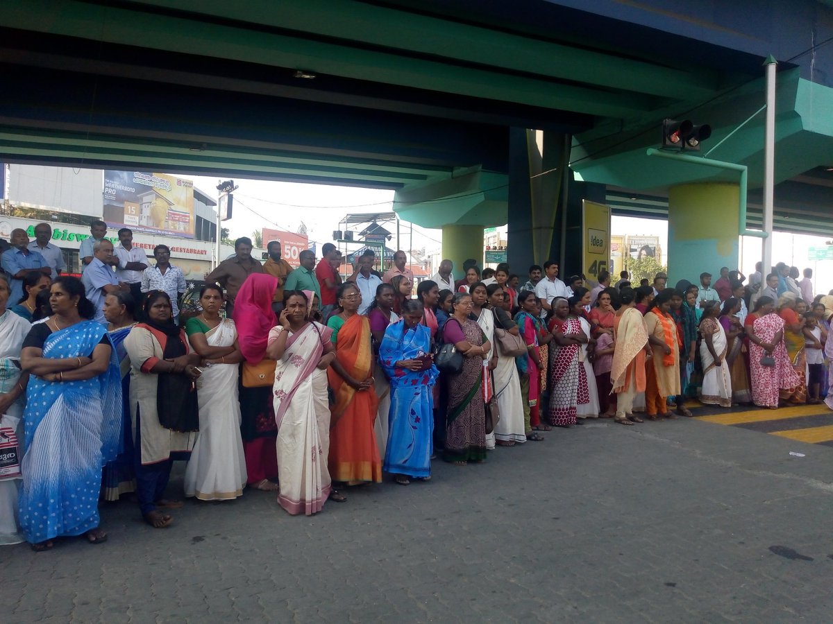 MayankJoshiBJP's tweet image. 🕉🙏केरल की प्रतिरोध की दीवार: पितृसत्ता के खिलाफ लाखों महिलाएं खड़ी हैं।🕉🙏 #VanithaMathil। #WomensWall