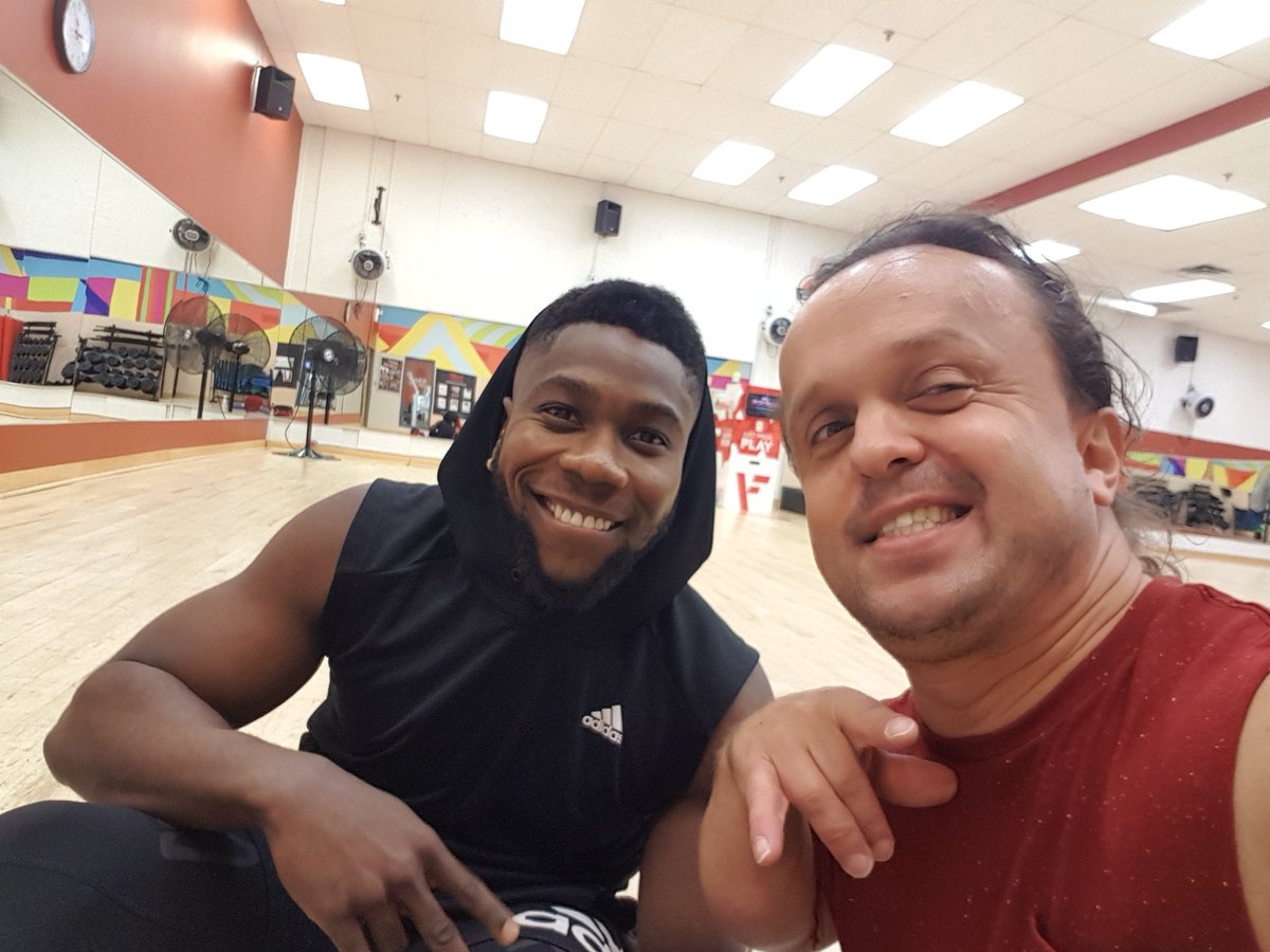 mightymikemurga's tweet photo. WHATS YOU NEW YEARS 2019 FITNESS GOAL IM 9% bodyfat 123Lbs. GOAL TO BE 117LBS.๐๐ ๐๐จ๐จ๐ ๐โWindsor-Canada๐จ๐ฆ ๐คธโโ๏ธ๐๐๐ฏGOOD LIFE #goodlife #goodlifefitness #training #39strong #muscle #muscles #midget #littlepeople #bodybuilding #bodybuilder #bodybuilders #gl39strong https://t.co/HABCMNtBbT