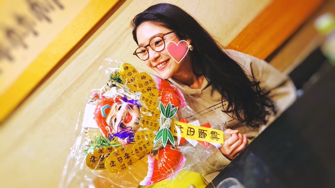 神田明神へ参拝(●︎&acute;&forall;︎｀●︎)&cap;︎ 熊手を購入♡ 大黒様の笑顔、毎日みれるように玄関に飾らせて頂きます♪︎･ﾟ(*･&omega;･人･&omega;･*) https://t.co/Db073ZvhGj<a href="/tag/%E3%83%9E%E3%82%B8%E3%82%A7%E5%80%92%E7%94%A3"class="tags"><span>#マジェ倒産</span></a>