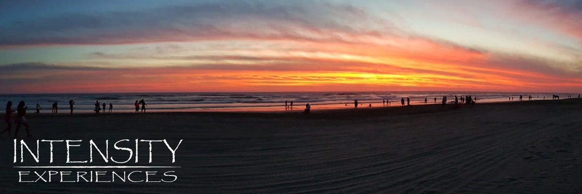 IntensityP's tweet photo. Vista del primer atardecer pintando el cielo en este 2019
#intensityexperiences #intensity #sky #sun #sunset #sunshine #sol #red #sunsets_oftheworld #twilightscapes #sky #clouds #sunset_pics #sunsetsniper #orange #sunset_vision #super_photosunsets #sunrays #sunsetlovers #2019 https://t.co/bCc21yapaY