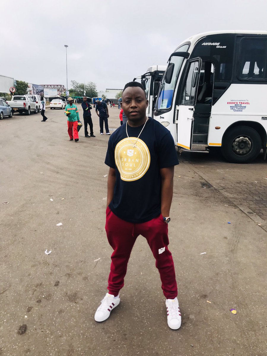 UrbanSoulStores's tweet photo. Gaborone Bus 🚎 rank !!!Palapye Lethakane - Maun are yeng #TheStreets. #Wereitallstarted #UrbanSoulMetrotransit https://t.co/jVANQldLYz