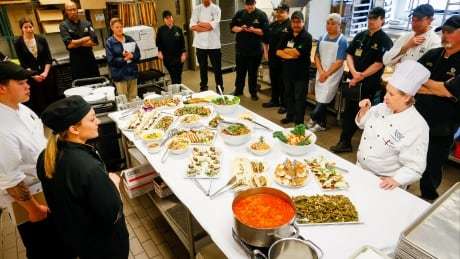 CBCKW891's tweet image. University of Waterloo looking to put more vegan and vegetarian options on the menu bit.ly/2ToxKqL