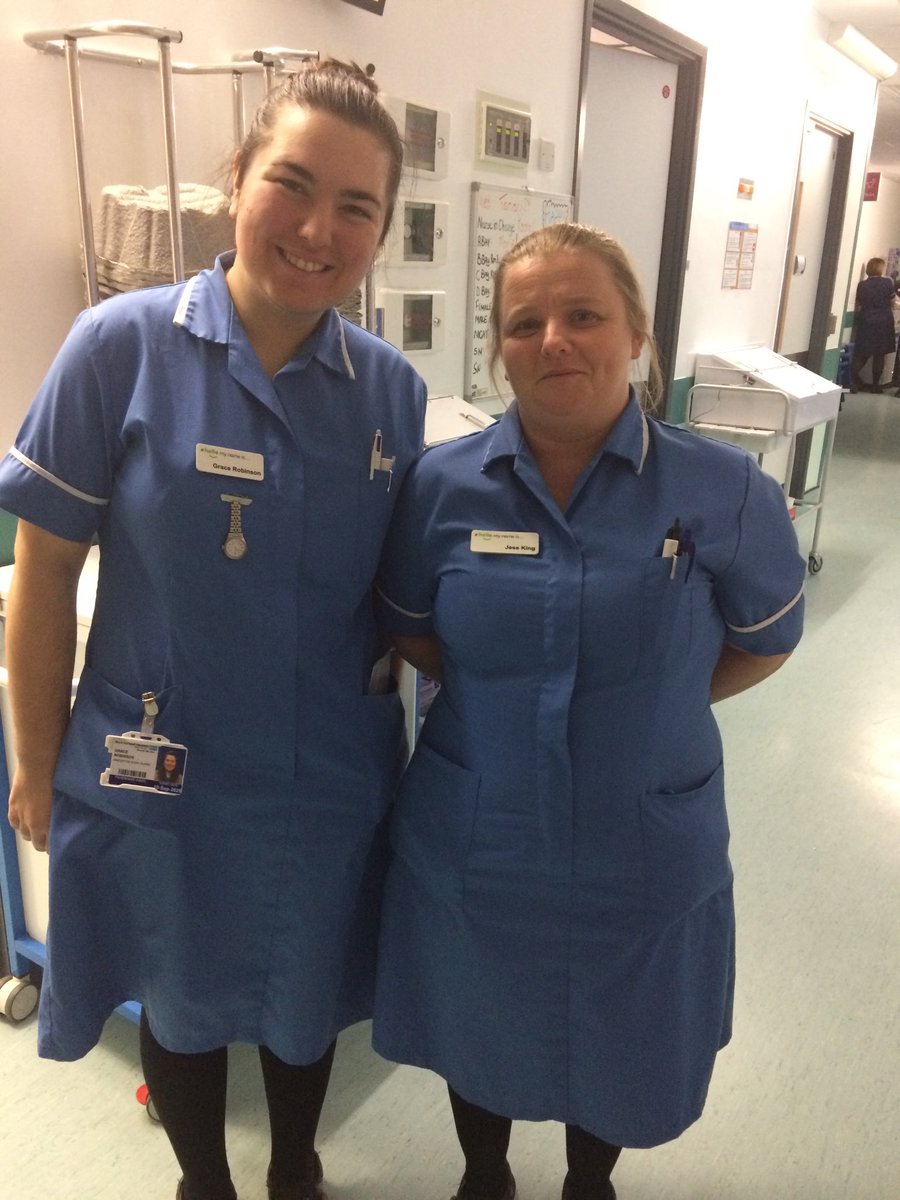 DaleSally3's tweet photo. Grace and Jess looking ready to care on Pendennis https://t.co/g5aKbvqyb2