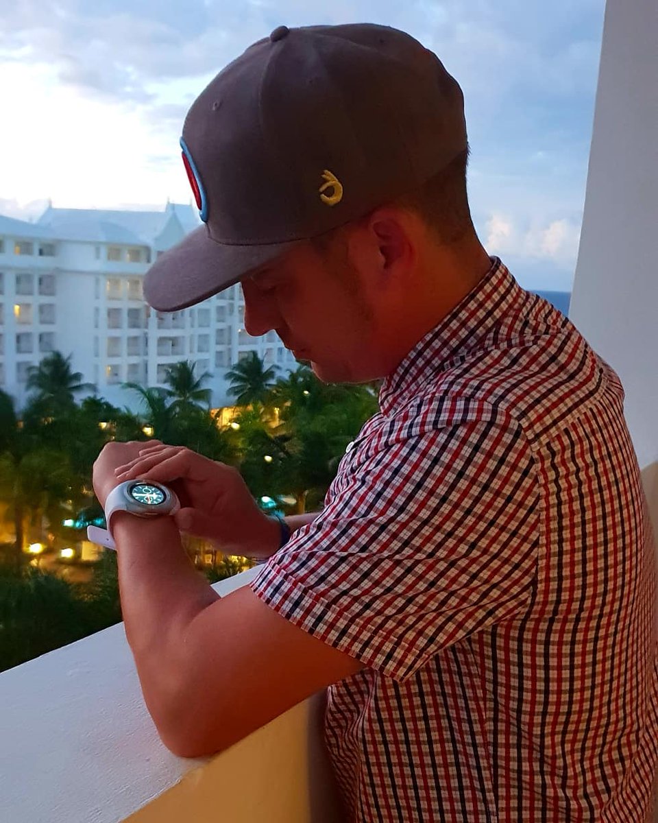 MCCD_LBG's tweet photo. Nuff Love to @BigShoutUK for the hook up โค๐ฏ๐๐ฝ
#Fresh #SnapBack ๐งข
#Suede #Exclusive โ
#OCD #Obsession #BS ๐๐ฝ
#UKToJA ๐ด๓ ง๓ ข๓ ฅ๓ ฎ๓ ง๓ ฟ๐ฏ๐ฒ #OchoRios
#Jamaica #StElizabeth
#Stockport #London #Manchester https://t.co/3Dg8Ashv9X