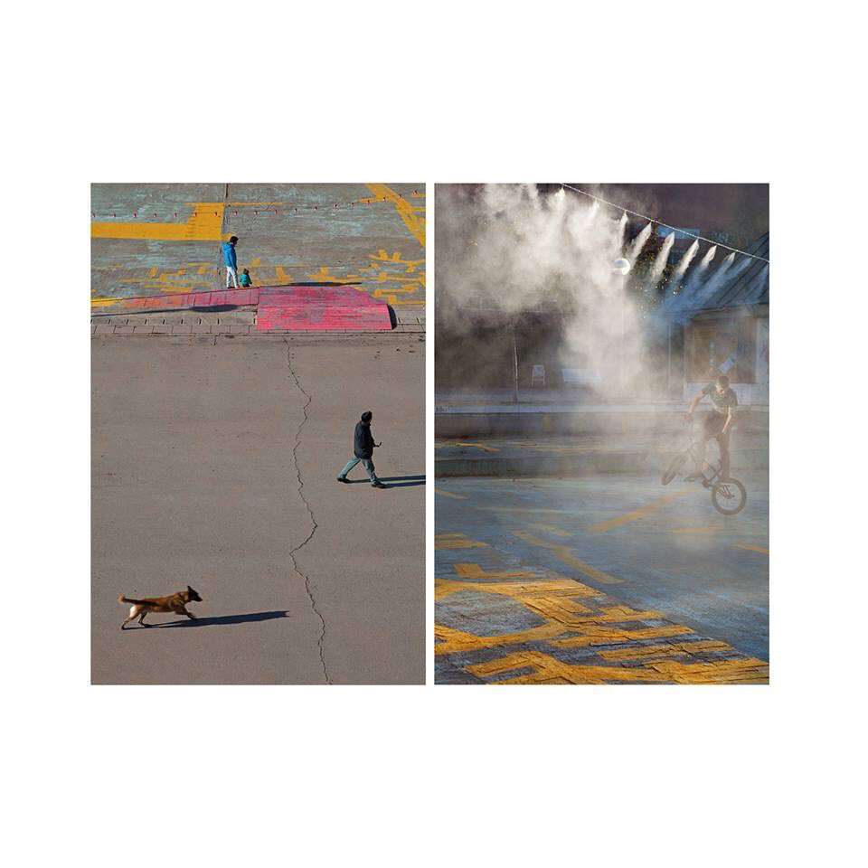 Empezamos el año con estas bonitas imágenes de #LosDescensos 
Luces para conocer el origen del agua que consumimos.
.
Nubes de agua para conocer el caudal del Río Jarama.
.
Rampa para recuperar la memoria territorial.
.
Pintura para recuperar la memoria del estanque.
📸 Asier Rua