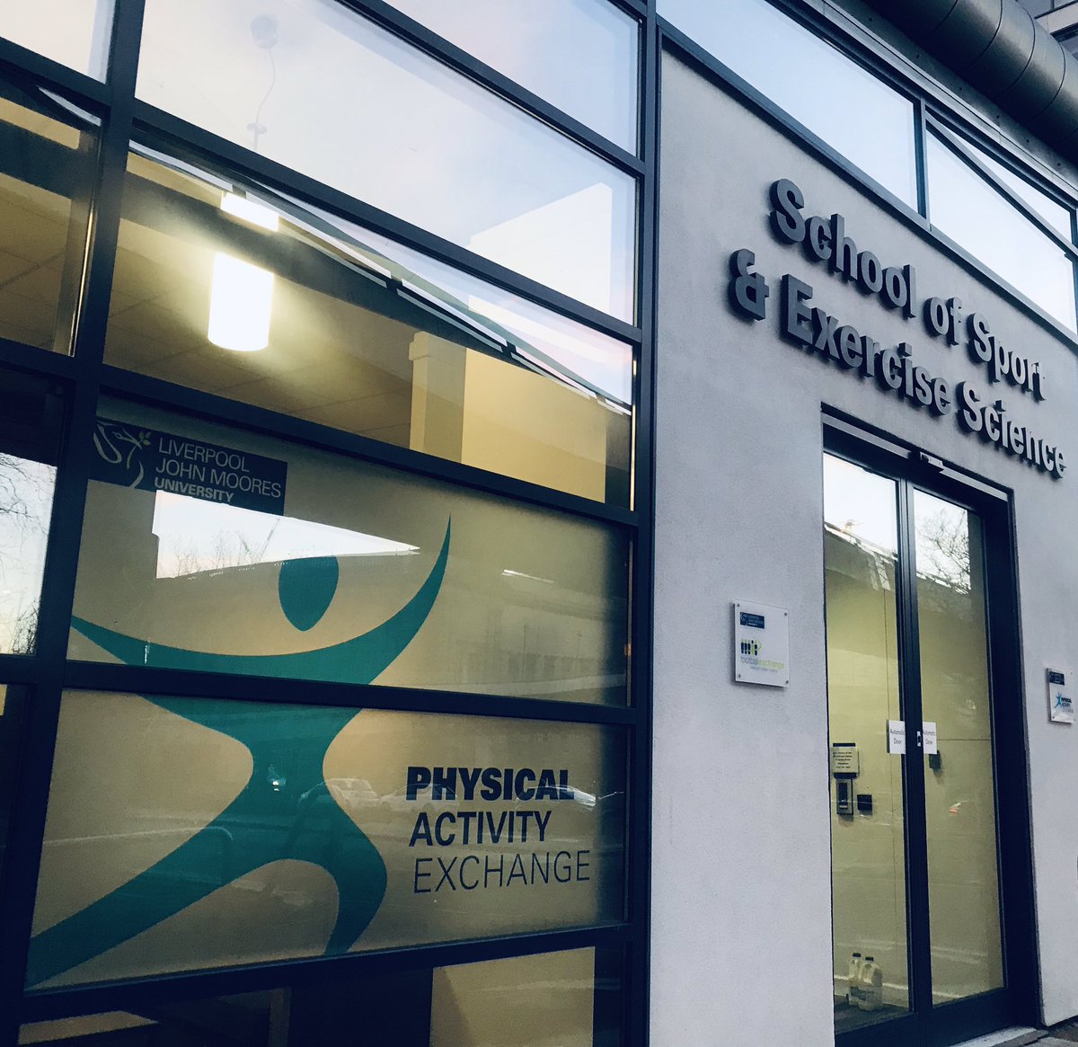 LJMUPAEx's tweet image. Back at the ranch, fired up, &amp;amp; ready to go! 

Happy, Healthy, Active, New Year!

#movemoresitless