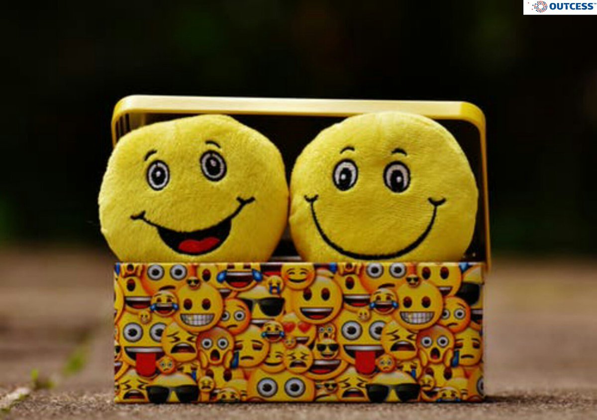 Outcess_ng's tweet photo. As you unwrap each moment in each day of this year,
May you find every reason to smile happy. :)

#SmileHappy 
#2019 
#Business
#Goals
#Outcess https://t.co/QKtpSUru5W