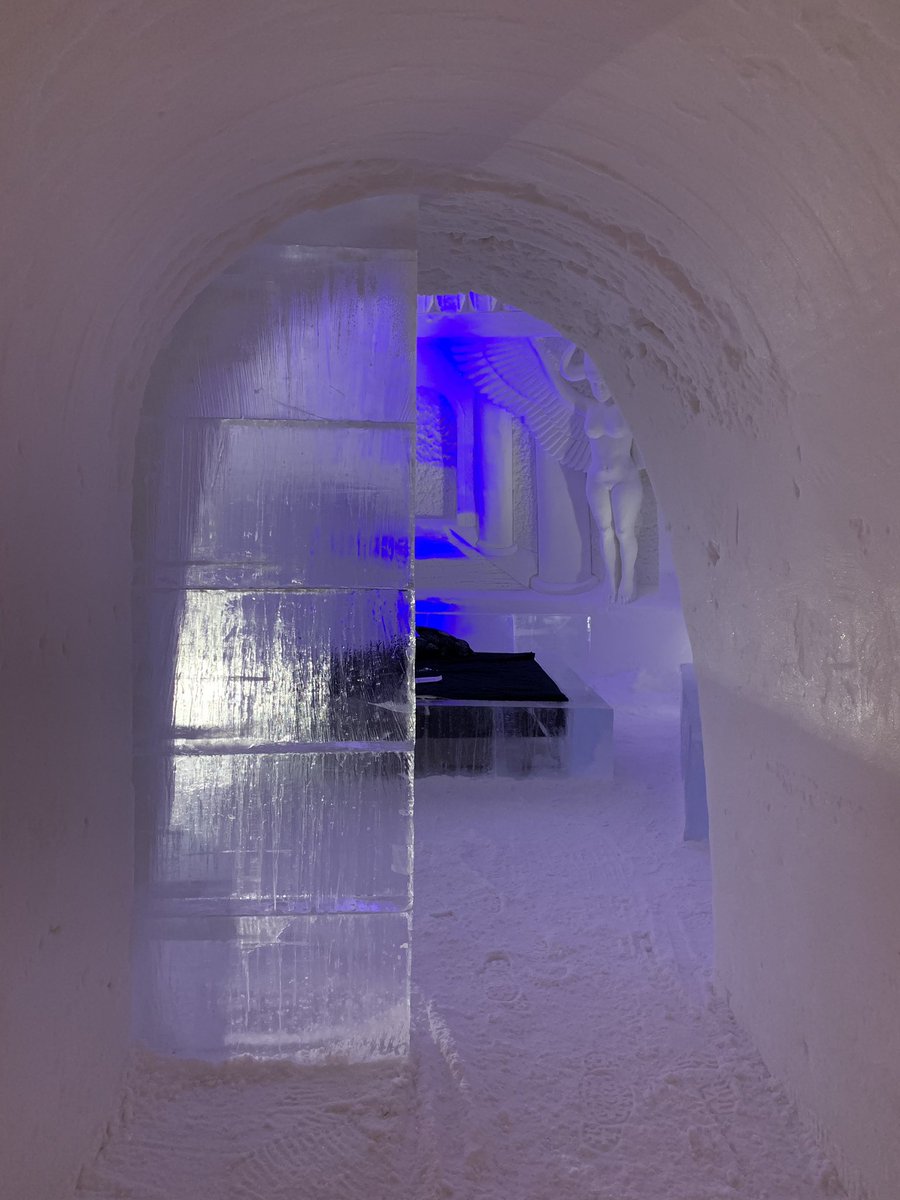 ruxandrabp's tweet photo. It’s just amazing what they manage to create at the #lainio #icehotel #snowvillage #lapland This year’s theme: #GameofThrones for the second time in a row. So ready for the grand final! #hbonordic https://t.co/3j5ayv53Zy