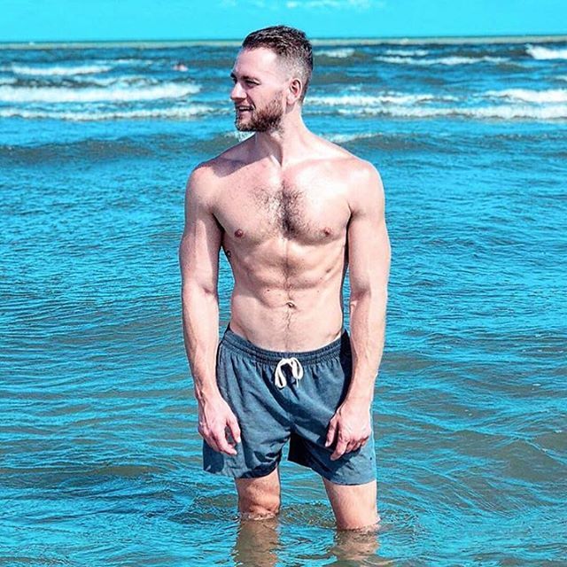 Travel Gay tweet media