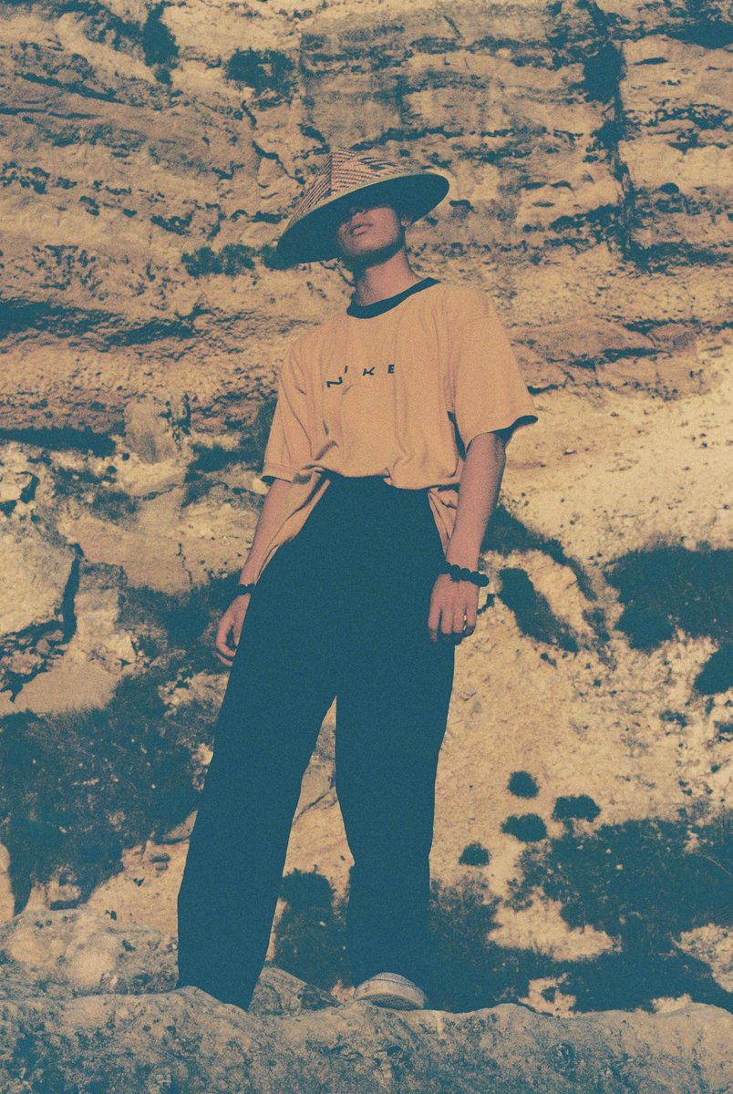 laagIQ's tweet photo. One of my favorite pics from last year... #asian #analog #photography #Rocky https://t.co/MN42VVo20f