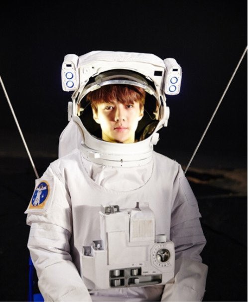 เซฮุนมีไฝล์🫶🏻#세훈 tweet media