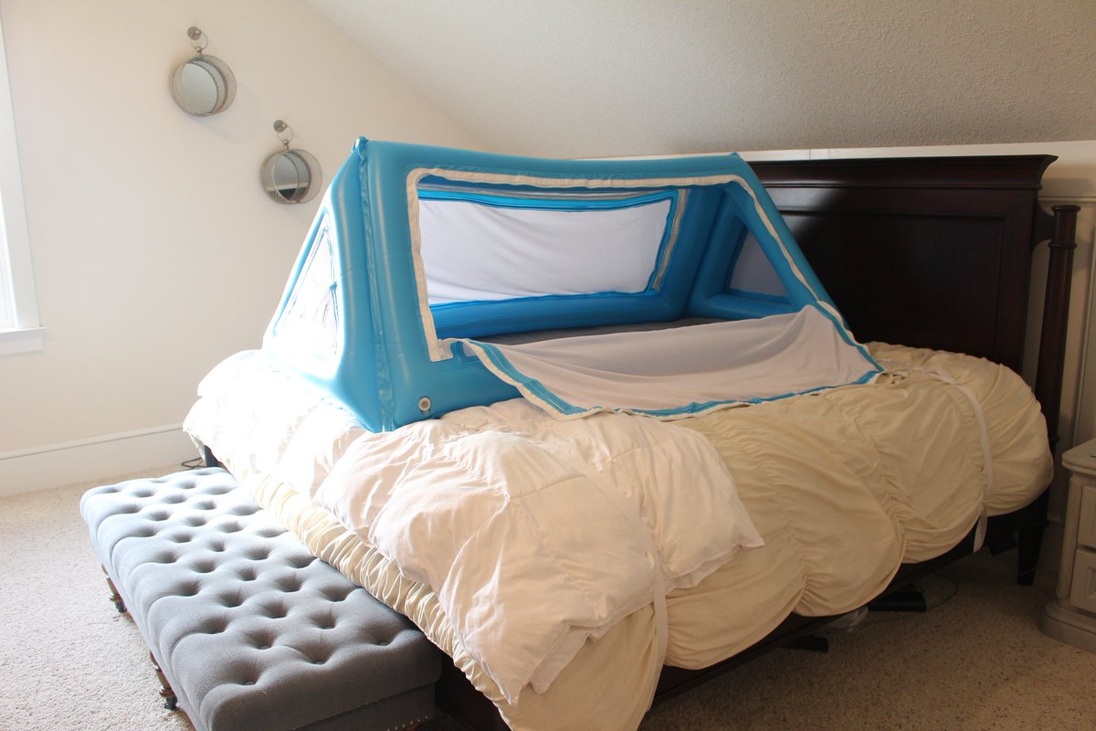 mia12stephen's tweet photo. Safe Place Bedding launched new model of safety travel bed for special needs that are thicker and reinforced material to withstand bites and scratches along with wider welds to hold up to those strong kickers and acrobats. 
https://t.co/yzBraJtKbw  
#Autism #autistic #bed #travel https://t.co/Savqw01Q82