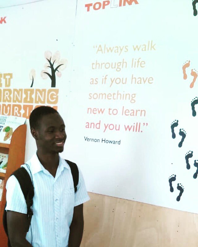 Masterfoe360's tweet image. Always walk through life as if u have something new to learn!
 H A P P Y N E W Y E A R ones again from #Toplink &amp;amp; #Foshotlink