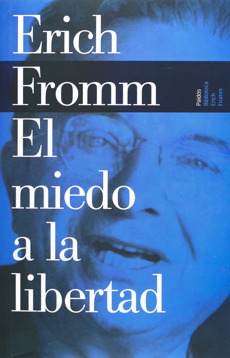 AmorLibreArg's tweet photo. Vamos a aprovechar que el profe #ErichFromm es tendencia universal (? de TW para recomendarles dos magníficas obras de su autoría que son parte de nuestras recomendaciones para reflexionar en torno al amor.

✅ El miedo a la libertad
✅ El arte de amar
           📖❤️😊 https://t.co/pPWhfXDR7P