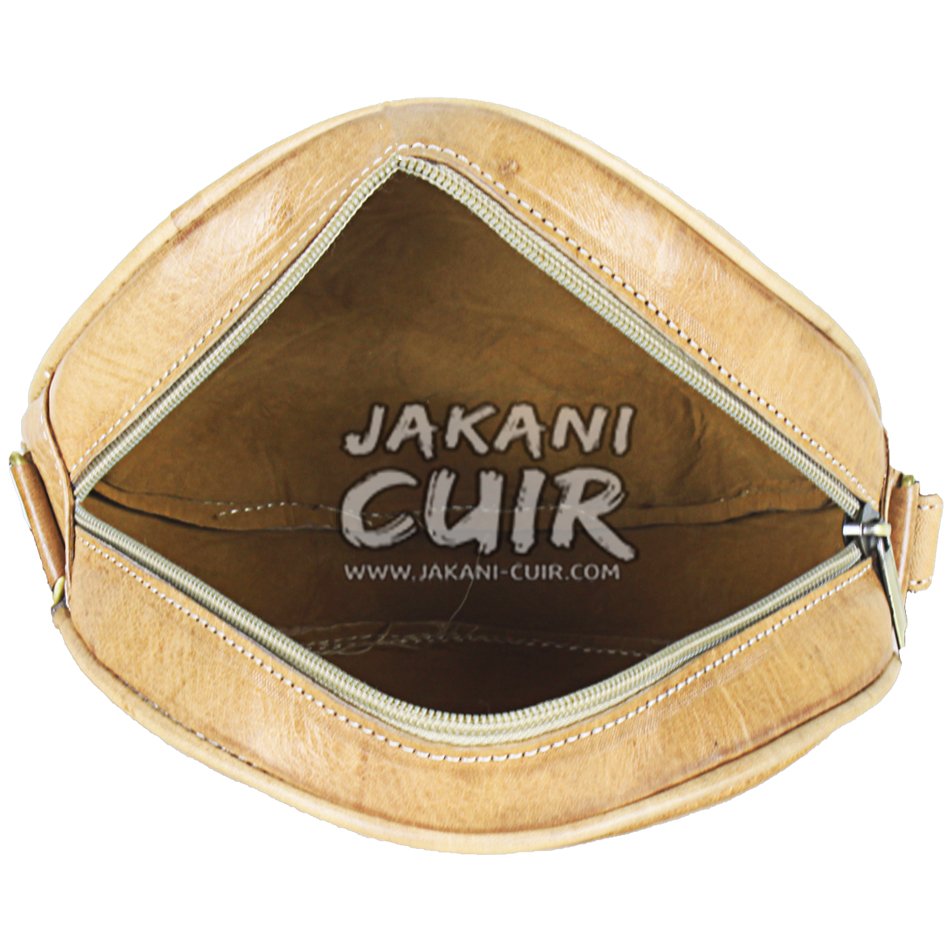 Modern Round Bag In Leather K13A
Round shoulder bag made of goatskin, Practical thanks to its shoulder strap, you will be able to take your most precious belongings during your outings
jakani-cuir.com/en/
#leatherbackpackpurse #leatherbackpackwomen #blackleatherbag