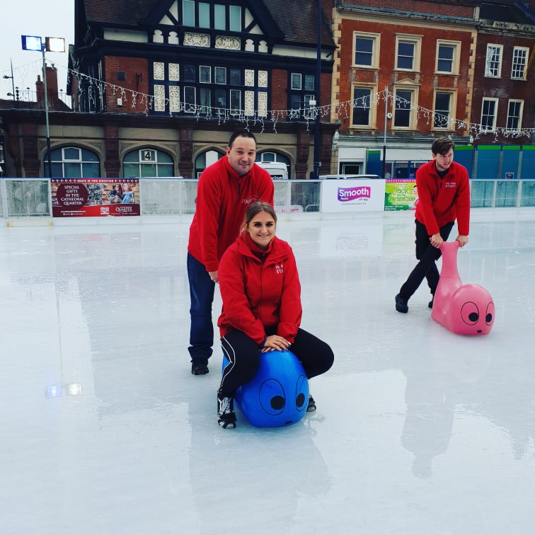We're only here for a few more days so make sure you join us for a New Year skate before its too late!

Book your tickets now: ow.ly/SfZo30n9KfL

#Derby