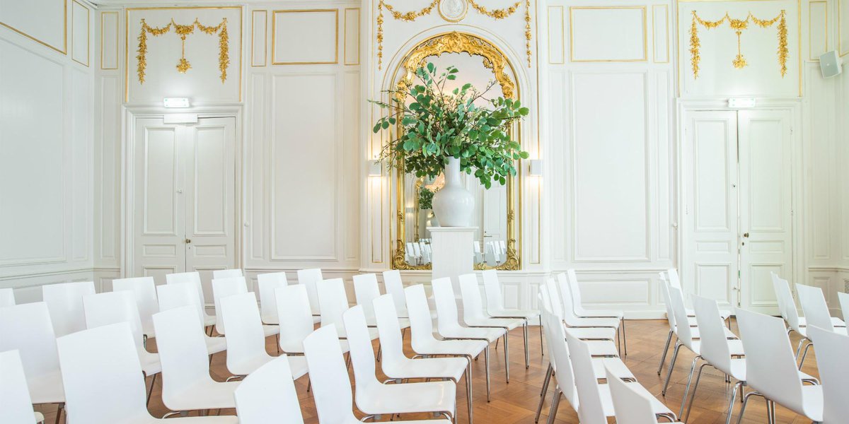 Save the date: 26 januari open huis! Een 17-eeuws stadspaleis met romantische salons en een riante binnentuin, op één van de mooiste plekken in Den Haag. Is dit dé perfecte trouwlocatie voor jullie? Laat je inspireren! ow.ly/hrYK30n7z1u

#ottlr #toptrouwlocaties