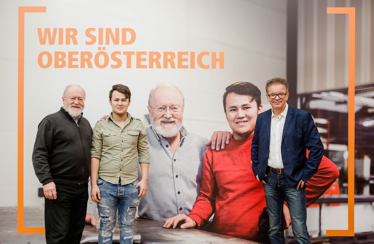 Heute erklärt auch Alt-LH Erwin Pröll seine Unterstützung für unsere Initiative ausbildung-statt-abschiebung.at! Schon 1104 Unternehmen, 110 Gemeinden, 64.000 UnterzeichnerInnen &amp; viele Promis von Hermann Maier bis Erwin Pröll. 2019 muss das Jahr einer Lösung der Vernunft werden!!