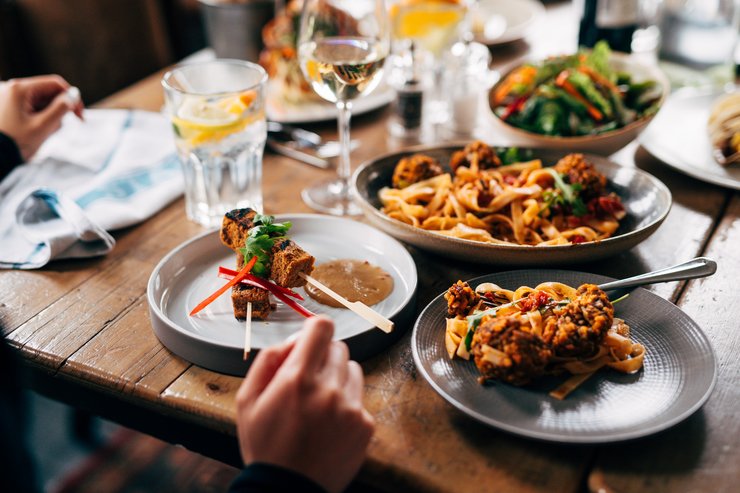 HandFlowerW14's tweet photo. There’s a reason for everyone to try vegan this January. Reduce the suffering of billions of animals. Help our planet. Discover exciting and delicious food. Feel fantastic!
#Veganuary #Veganuary2019 #Vegan #inapub #onlyatfullers https://t.co/KGwRIKTcvB