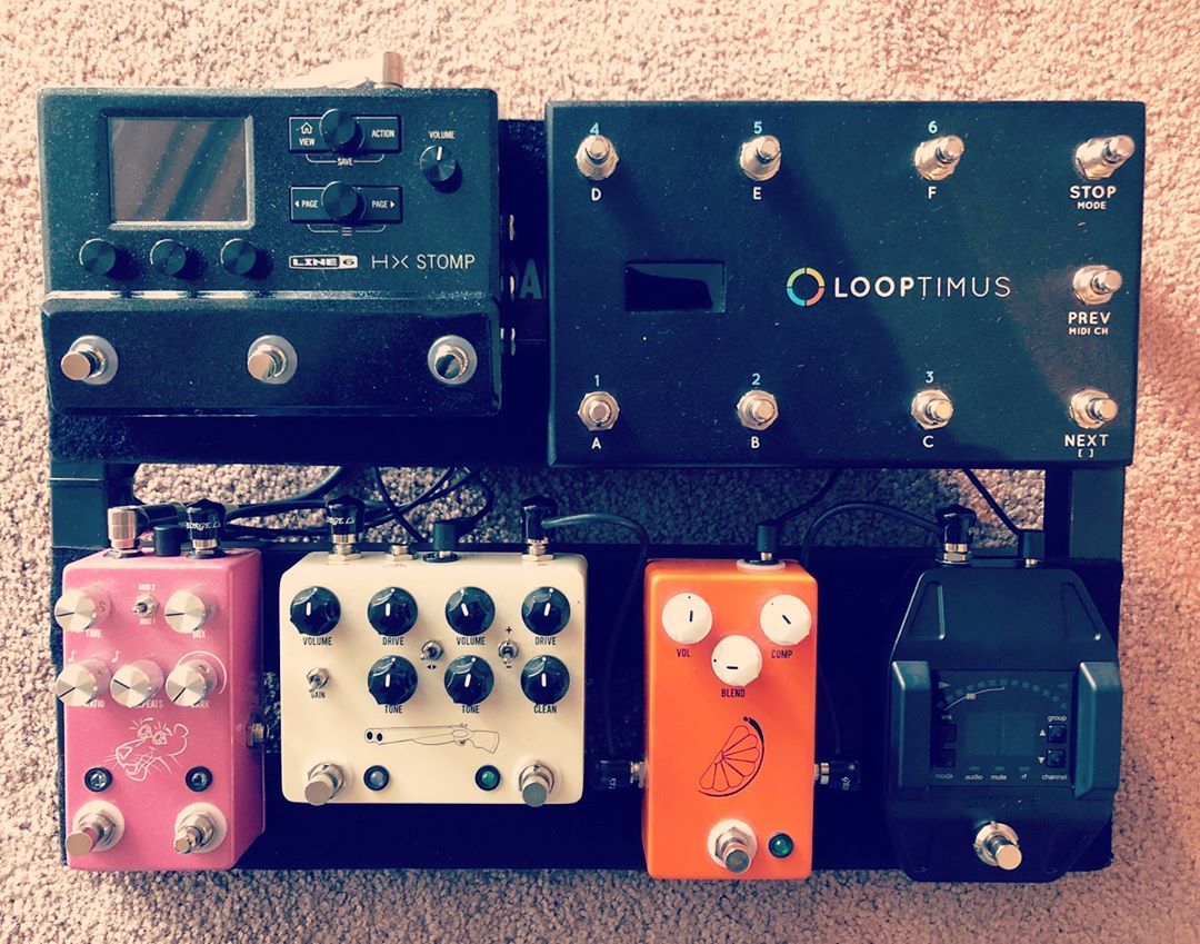 LoopCommunity's tweet photo. Awesome loop rig from @futuredivine! Tag us in a pic of your rig this week! #looptimus #pedalboard #looprig #Loop #worshipleader https://t.co/EF6fS9wSty