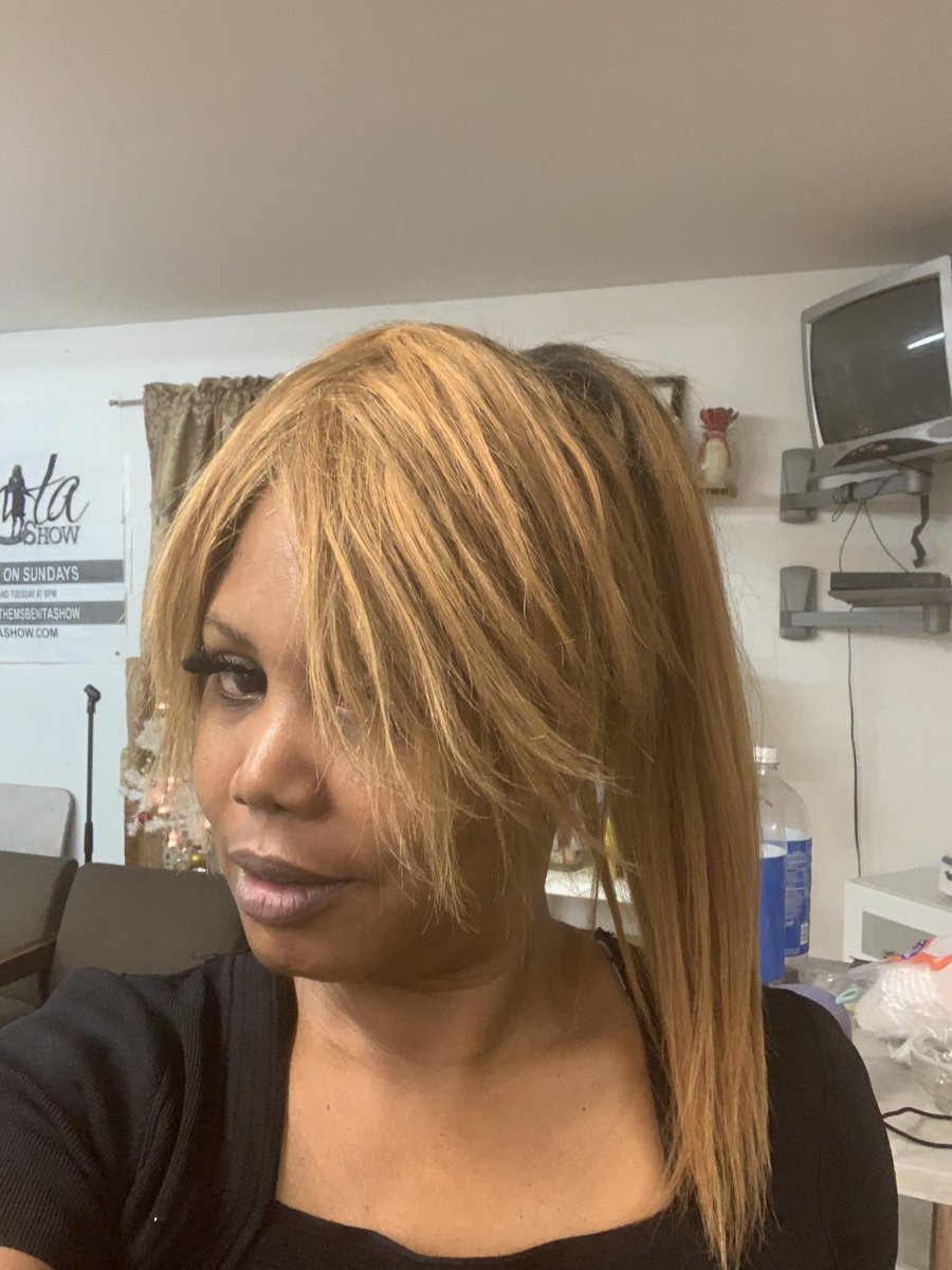 TheMsBenitaShow's tweet photo. Messing around lol https://t.co/gdJKuRnbFU
