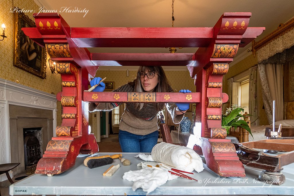 snapperjim's tweet photo. @LothertonHall massive job #conservation clean in readiness for the new season #clean #repair and #replace @LeedsClarkKent @yorkshirepost @MarisaCashill @MadCowFudge @sdphotos1 @LeedsNews #yplive #yeplive #NewYear #springclean https://t.co/VjBQVE9dm6