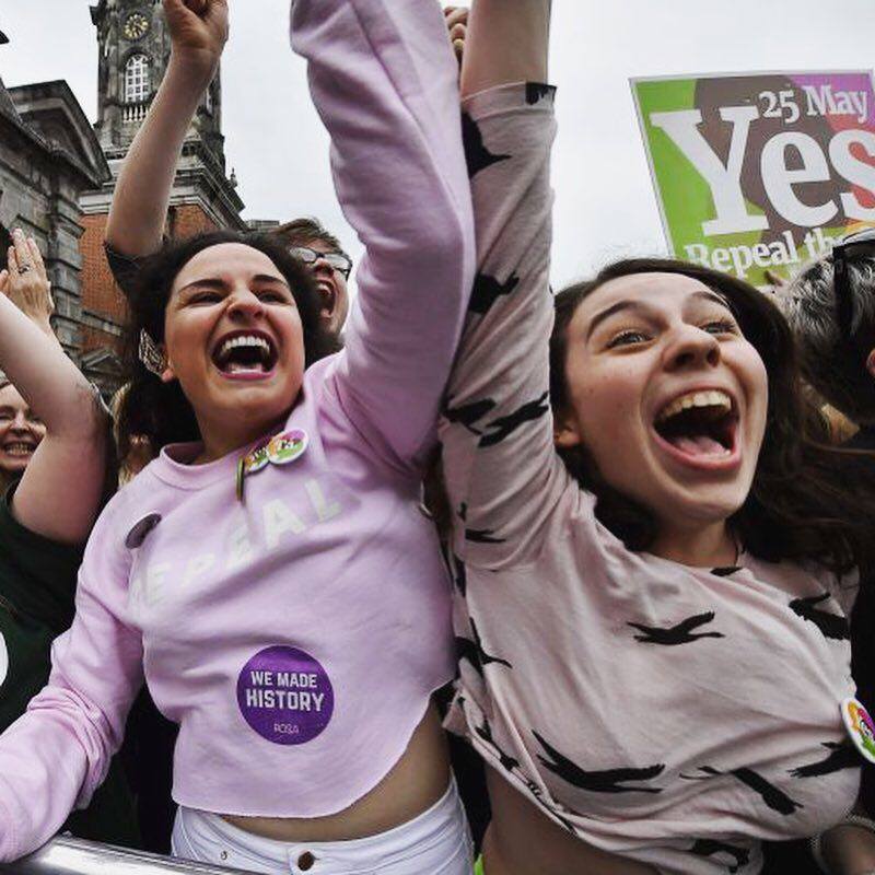 FreeSafeLegalUK's tweet photo. Abortion is officially legal in ROI. Let’s take a moment to remember the sheer elation of the day, 26 May, when Ireland voted to repeal the 8th amendment. 
#repealthe8th #togetherforyes #abortionrights #táformná #ireland https://t.co/vVQXnNrAqK