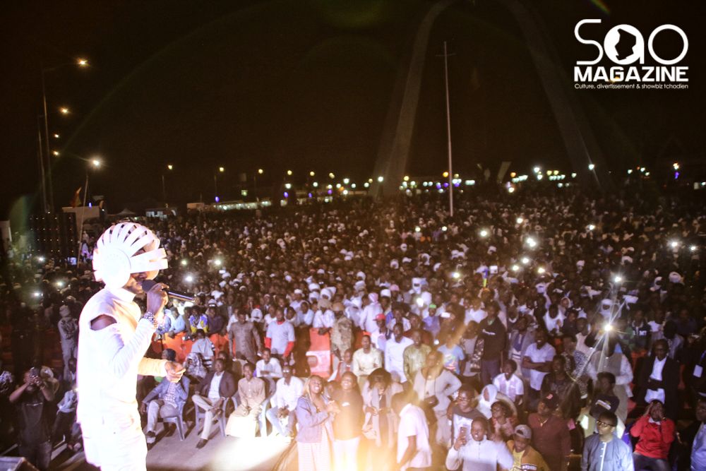 Rollandalbani's tweet photo. Toute la symbolique du @FestivalDary à travers le concert d' @AfrotroniX001 
https://t.co/E6KEgGeK3J #Tchad #DaryDarna #concert #Adjib https://t.co/etE5IGzGhn