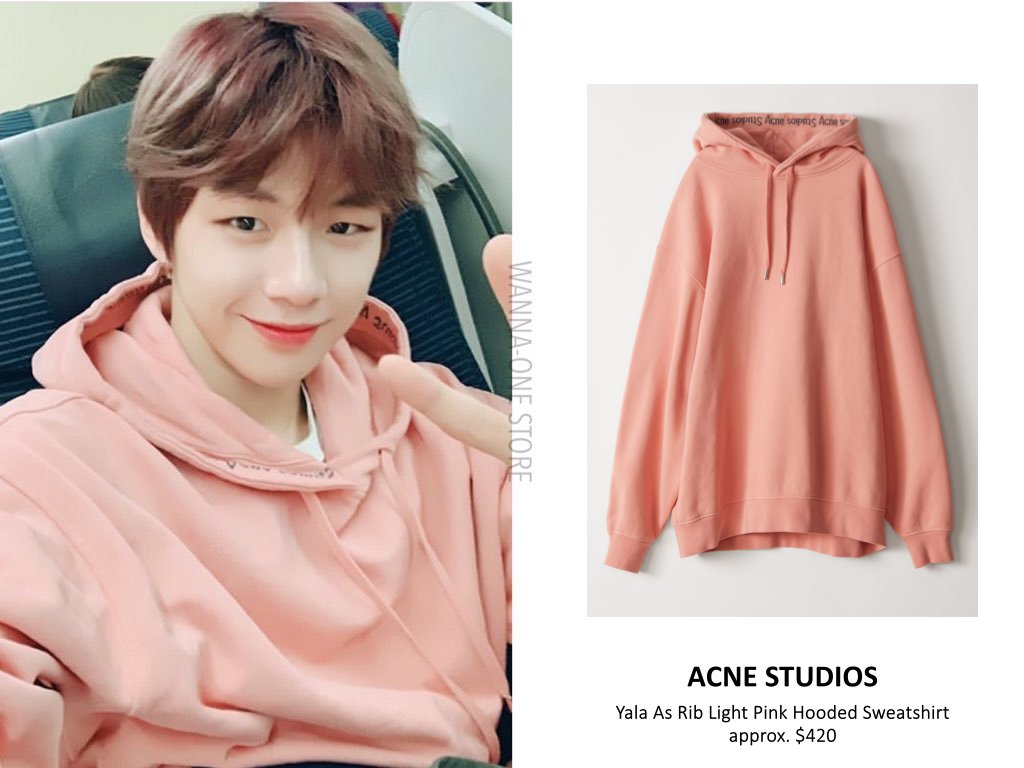 WANNA-ONE STORE on X: