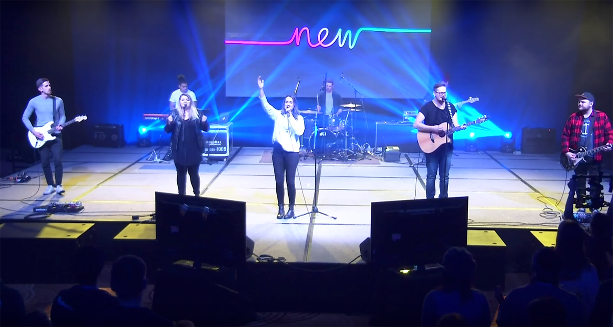 powertochange's tweet image. If you didn&apos;t get a chance to make it out to P2C Plus this year, @P2CStudents has videos from the main sessions up on their YouTube channel! Watch them here: youtube.com/playlist?list=…
.
.
.
#p2cplus #p2c #p2cstudents #main #sessions #toronto #2018 #conference #youtube #livestreams